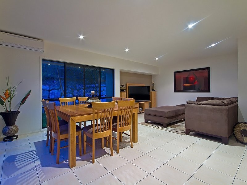 14 Flindersia Cres, Seventeen Mile Rocks QLD 4073