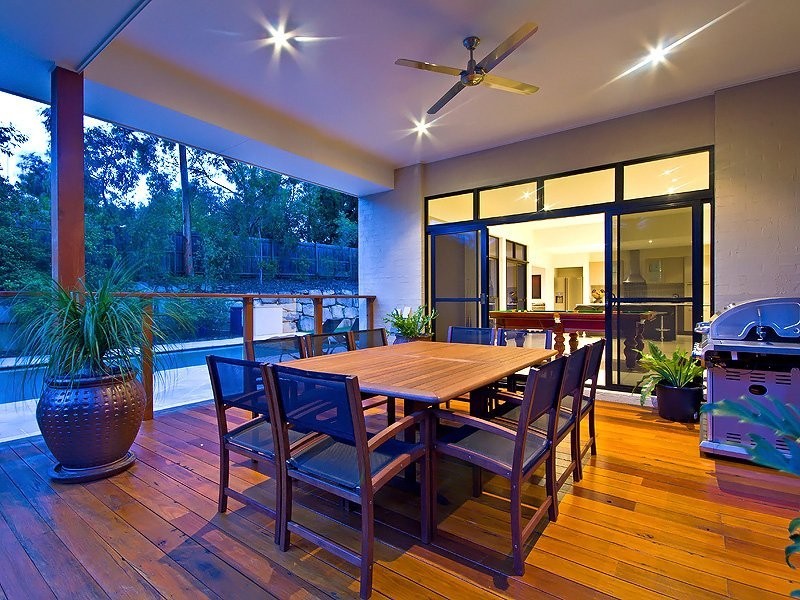 14 Flindersia Cres, Seventeen Mile Rocks QLD 4073