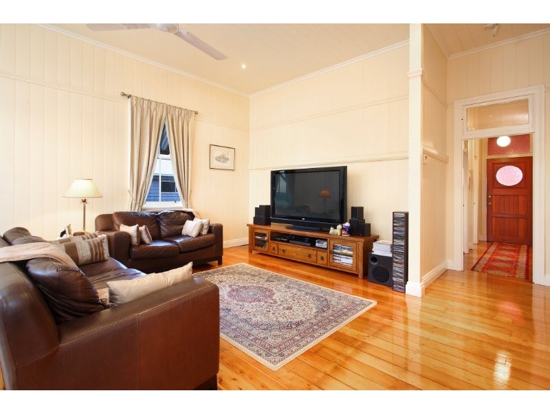 51 Enoggera Terrace, Red Hill QLD 4059
