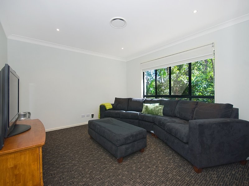 32 Eungella Terrace, Forest Lake QLD 4078