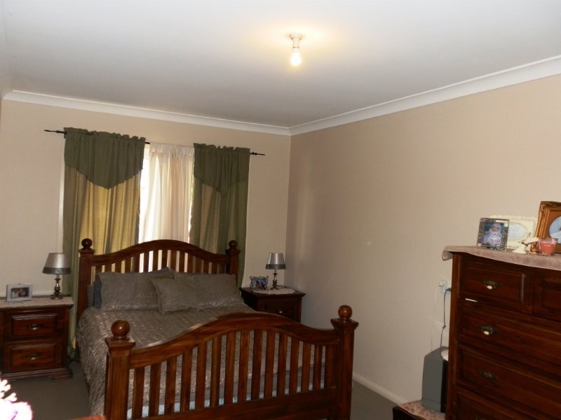 20 Greenway cct, Springfield QLD 4300