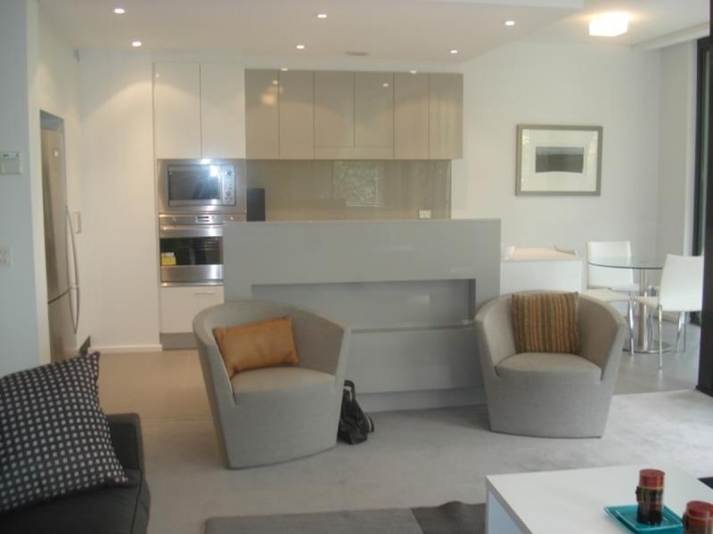 2 Marshall Avenue, Warrawee NSW 2074