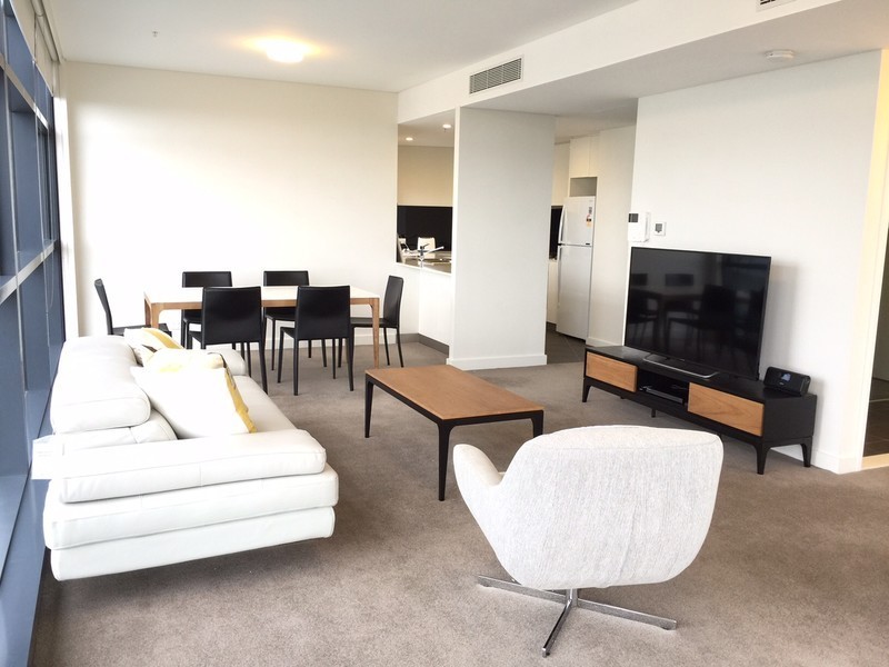 69 Albert Avenue, Chatswood NSW 2067