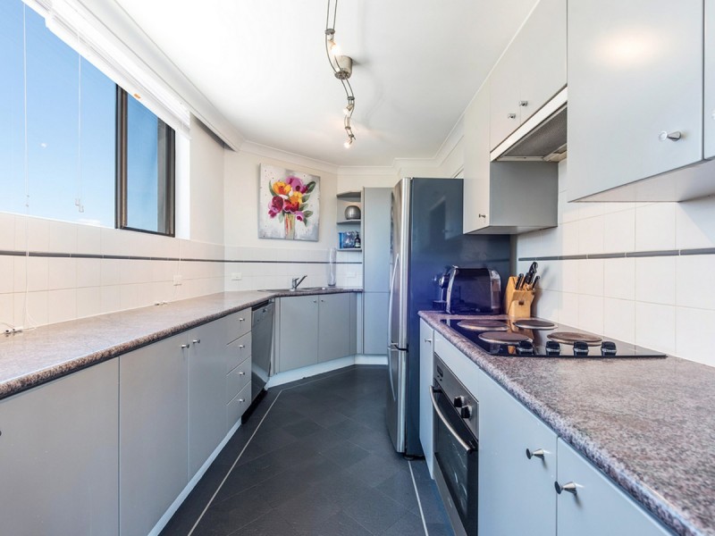 8-10 East Crescent Street, Mcmahons Point NSW 2060