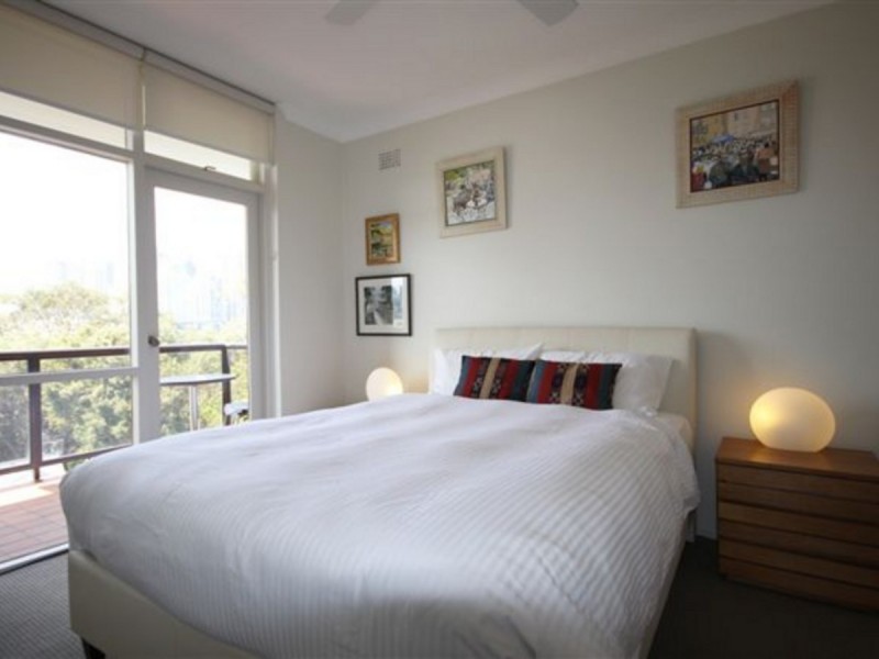 2 Pearson Street, Balmain East NSW 2041