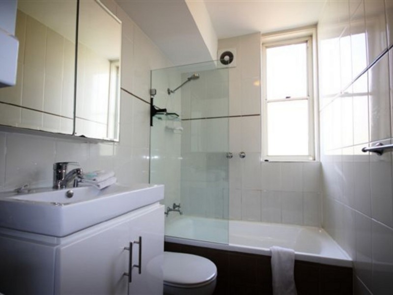 2 Pearson Street, Balmain East NSW 2041