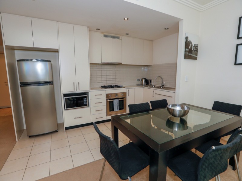 13 Bay Drive, Meadowbank NSW 2114