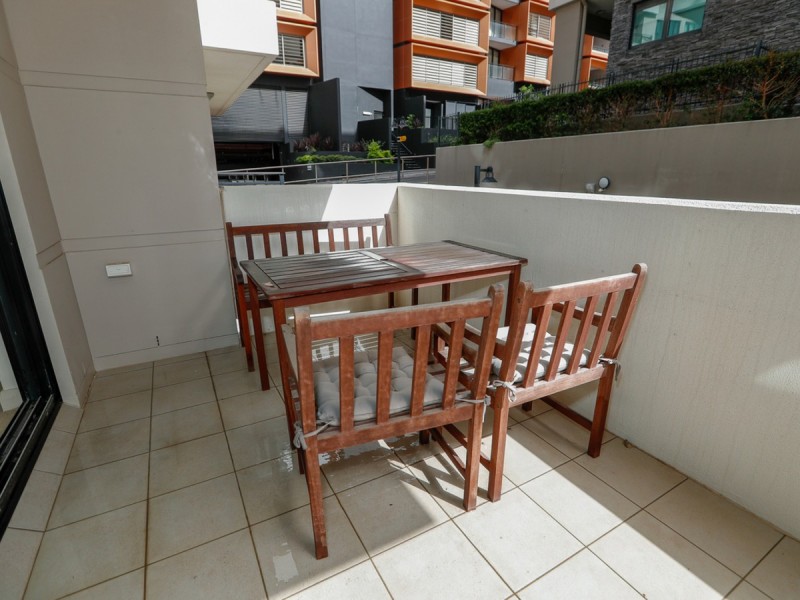 13 Bay Drive, Meadowbank NSW 2114