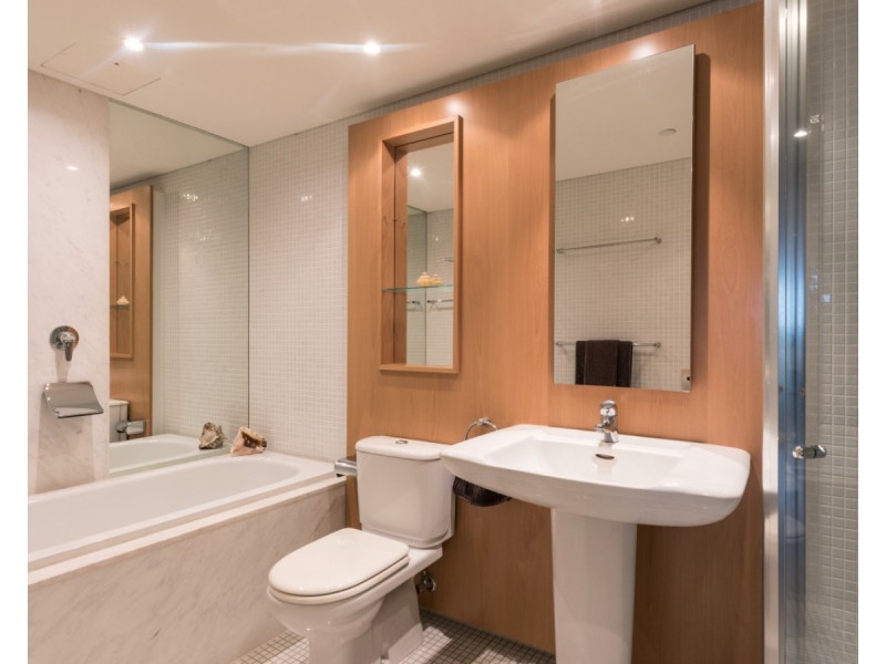 30 Glen Street, Milsons Point NSW 2061