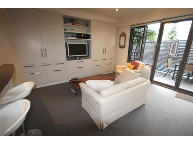 57 Cowper Wharf Road,, Woolloomooloo NSW 2011