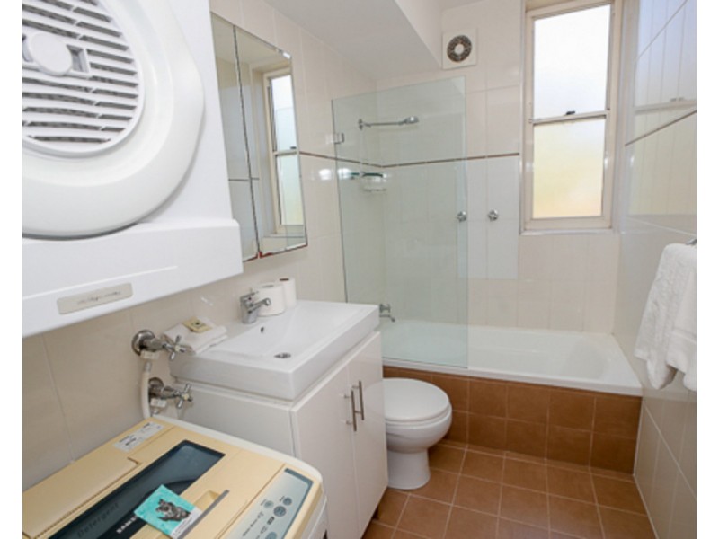 2 Pearson Street, Balmain East NSW 2041