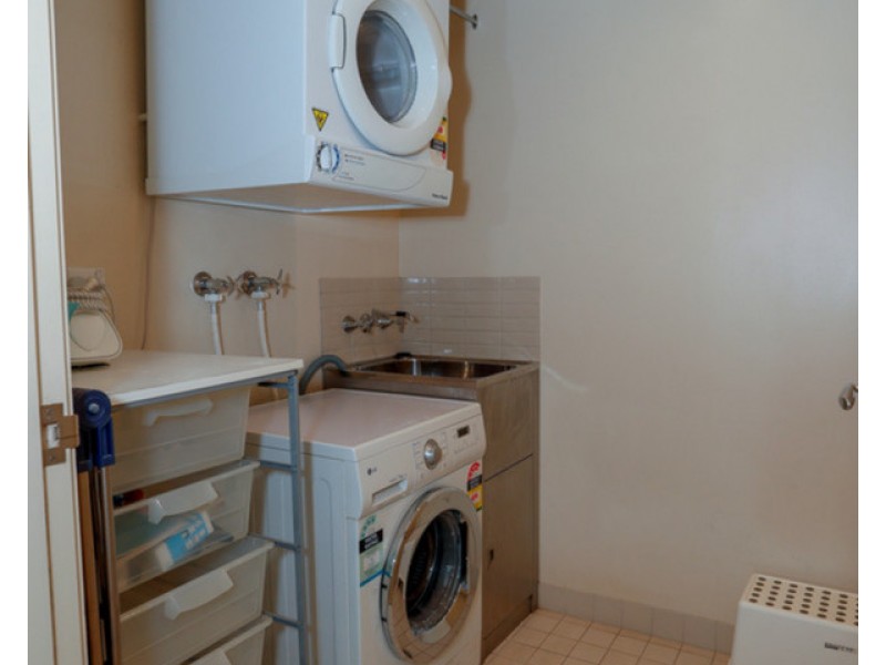 13 Bay Drive, Meadowbank NSW 2114