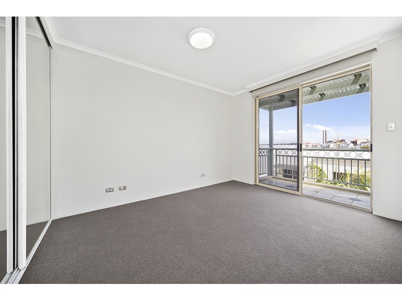 6 Rosebery Place, Balmain NSW 2041
