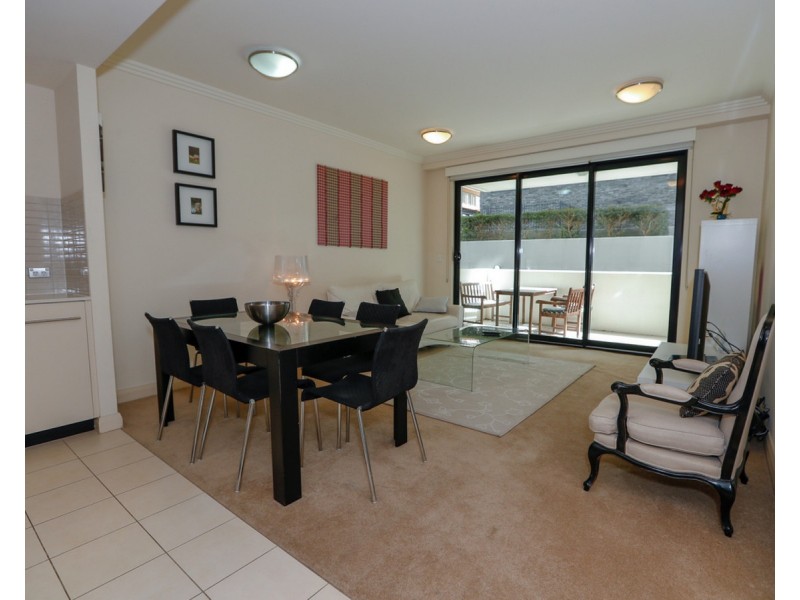 3/13 Bay Drive, Meadowbank NSW 2114