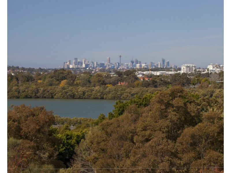 7 Rider Boulevard, Rhodes NSW 2138