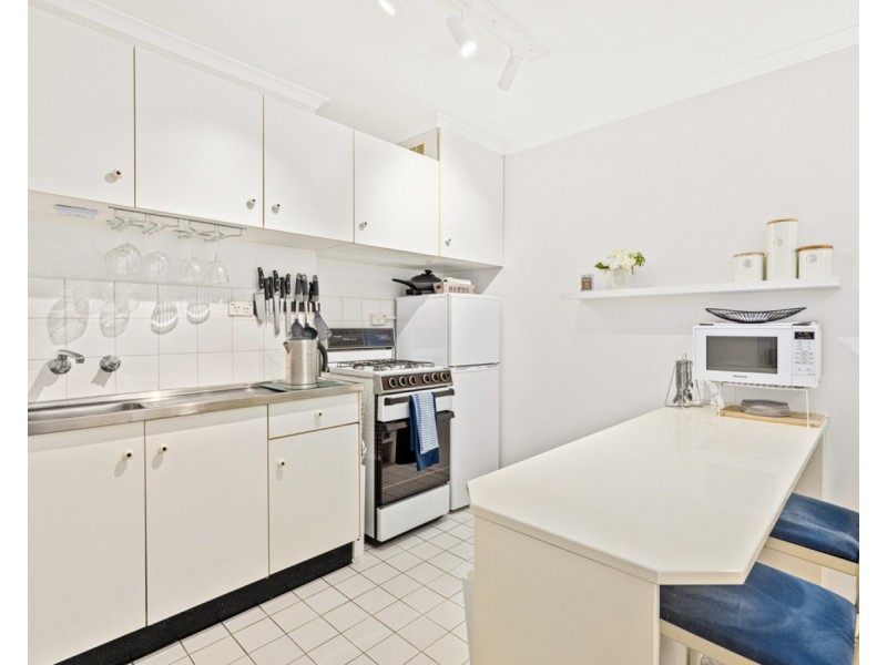 2A Henry Lawson Drive, Mcmahons Point NSW 2060