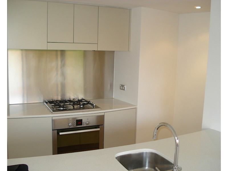 2 Elizabeth Bay Road, Elizabeth Bay NSW 2011