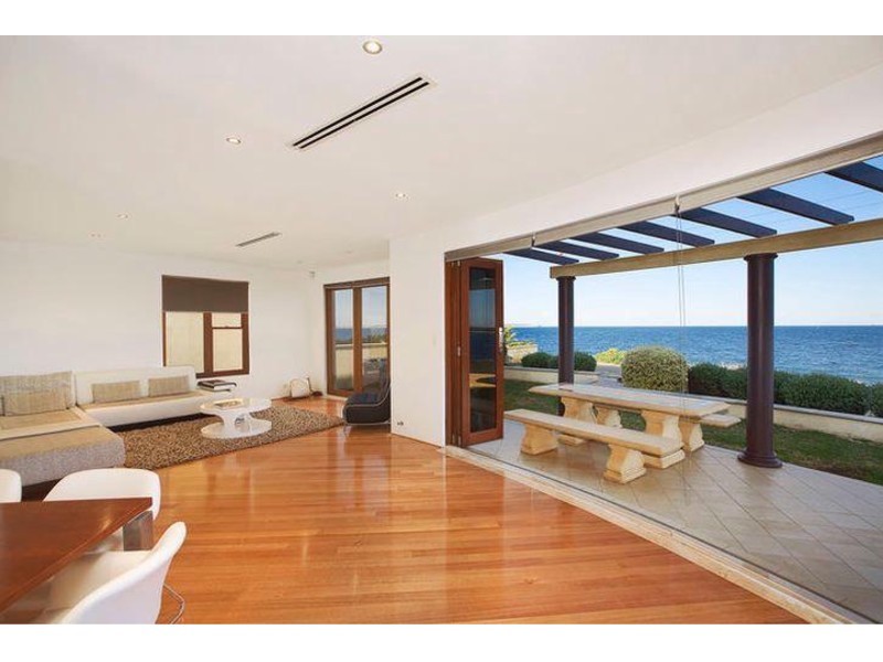 81 The Esplanade, Cronulla NSW 2230