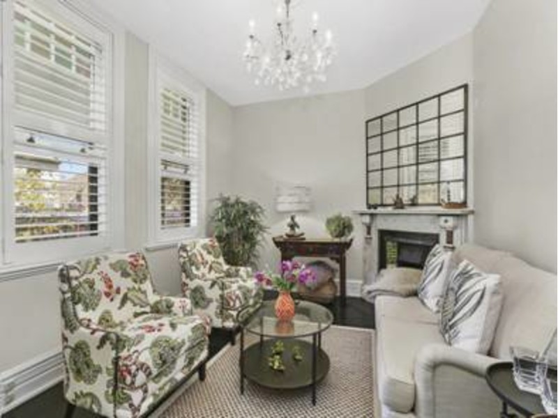 136 Blue’s Point Road, Mcmahons Point NSW 2060