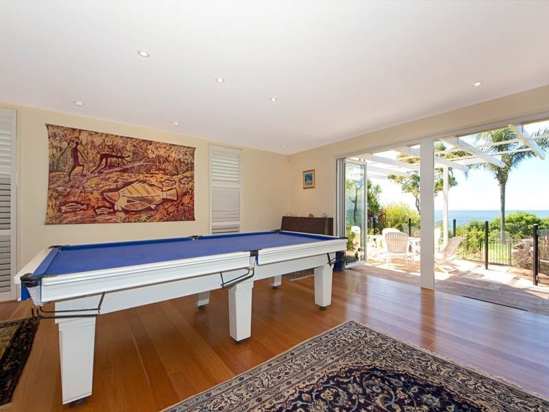 Sandstone Point QLD 4511