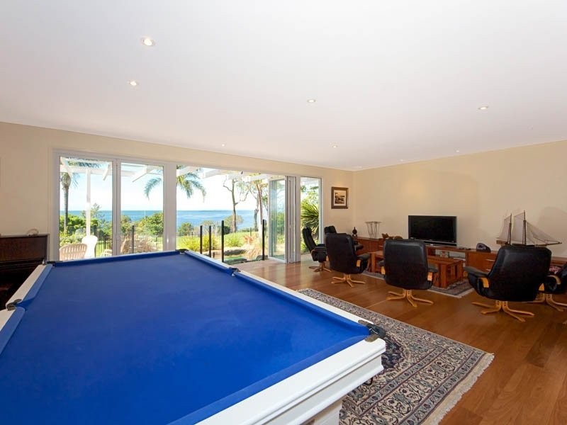 Sandstone Point QLD 4511