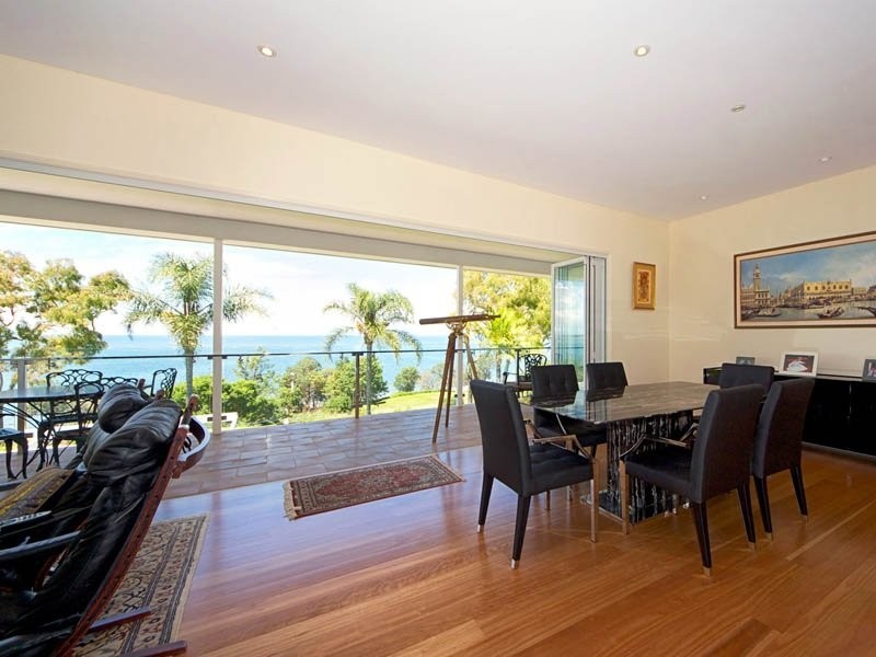 Sandstone Point QLD 4511