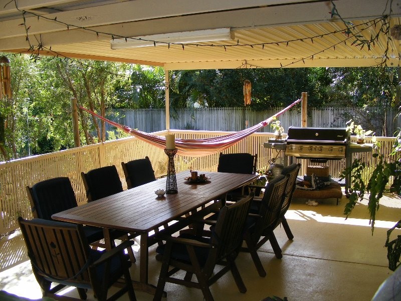 Sandstone Point QLD 4511