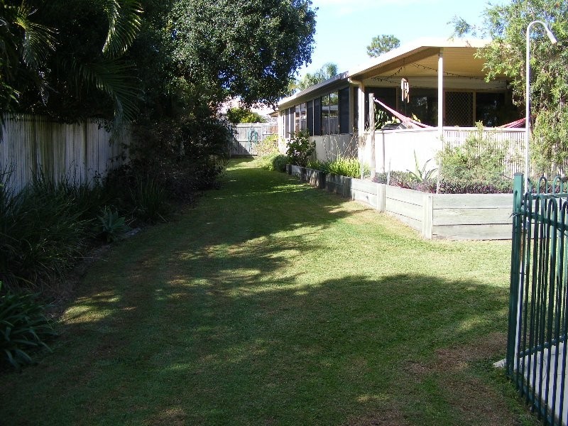 Sandstone Point QLD 4511