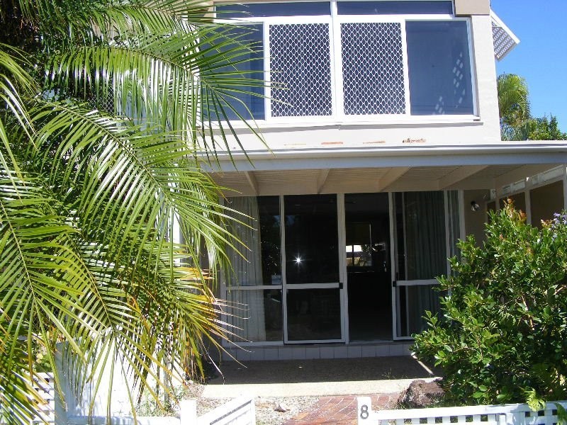 Unit 8 Venus Court, Banksia Beach QLD 4507