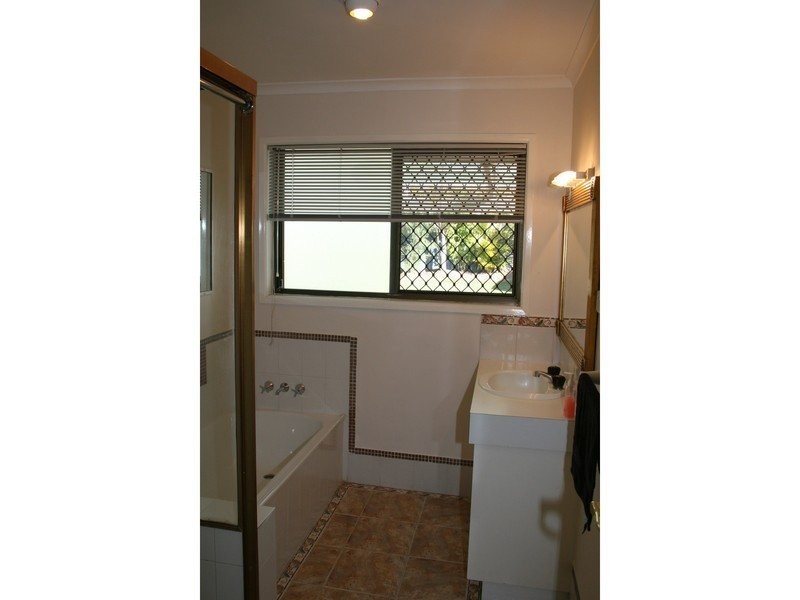 63 Tovey Road, Boronia Heights QLD 4124
