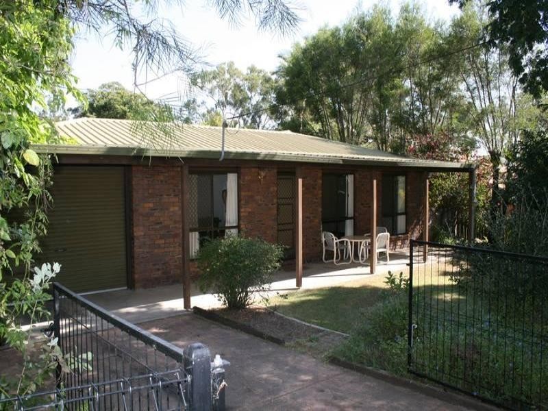 24 Lollard Street, Hillcrest QLD 4118
