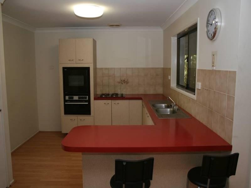 24 Lollard Street, Hillcrest QLD 4118