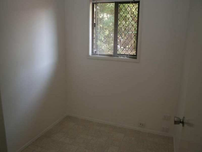 24 Lollard Street, Hillcrest QLD 4118