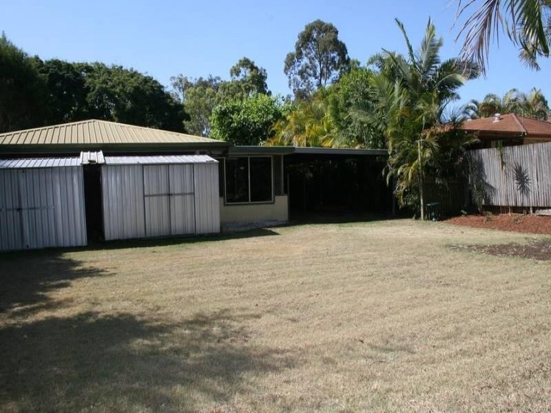 24 Lollard Street, Hillcrest QLD 4118