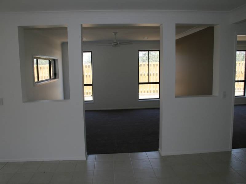 24 Flametree Street, Berrinba QLD 4117