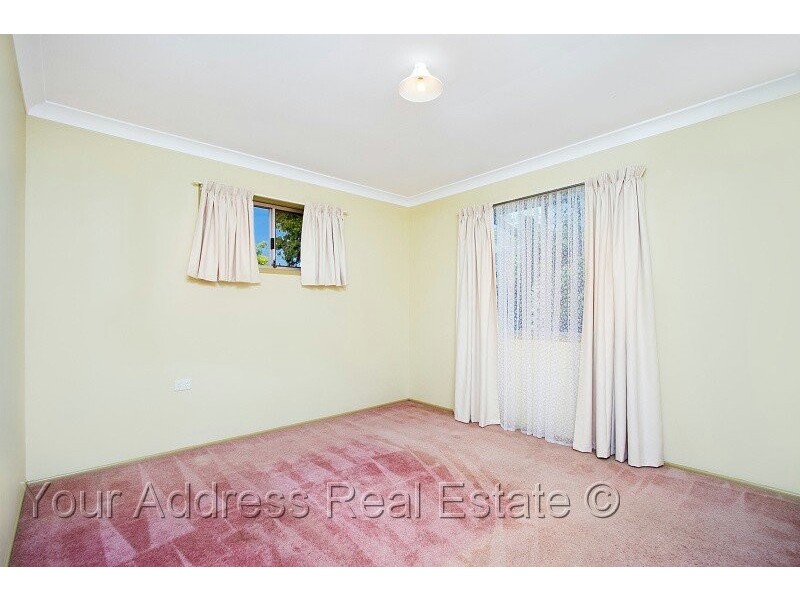 8 Barry Street, Boronia Heights QLD 4124