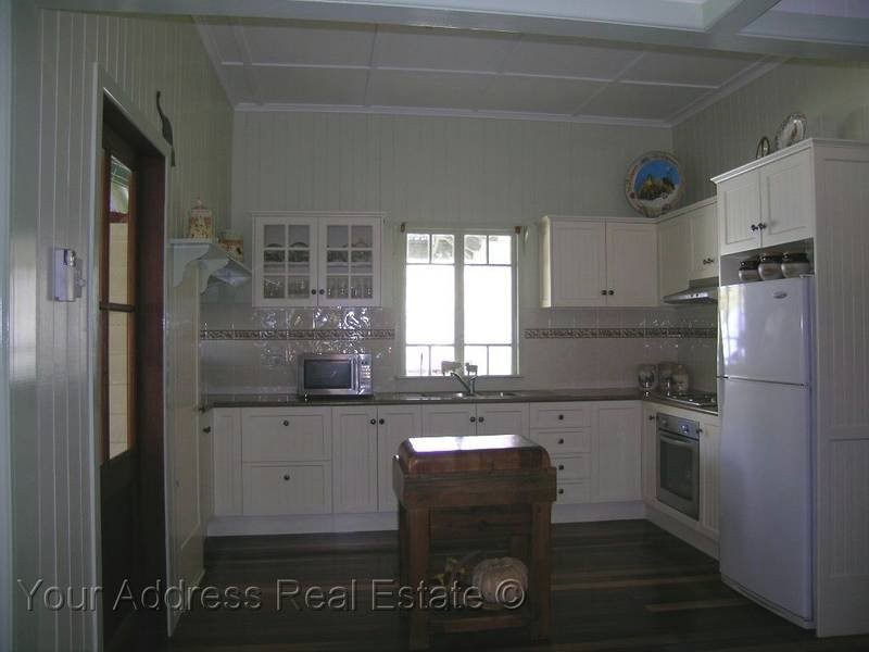 56 Smith Road, Park Ridge South QLD 4125