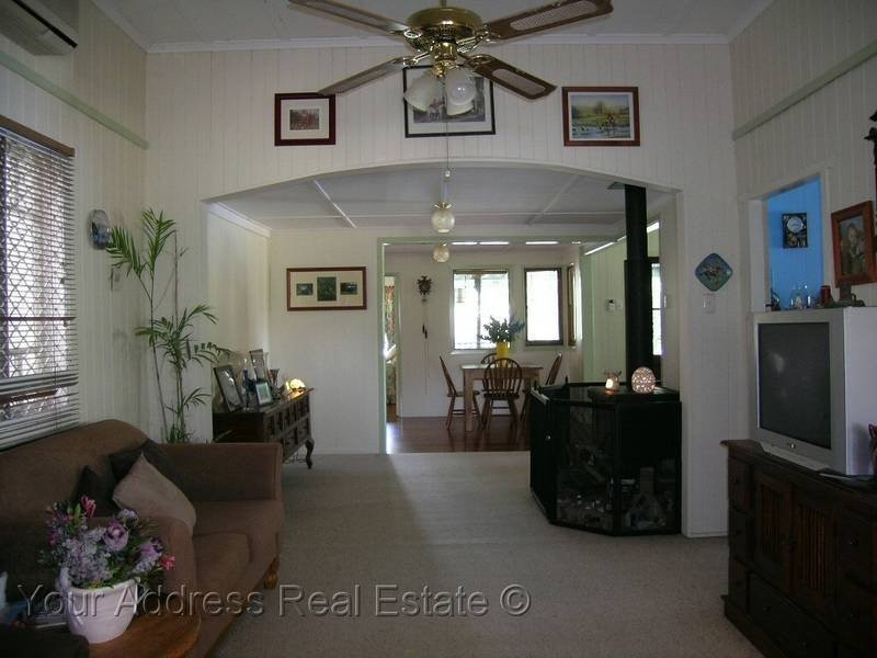 56 Smith Road, Park Ridge South QLD 4125