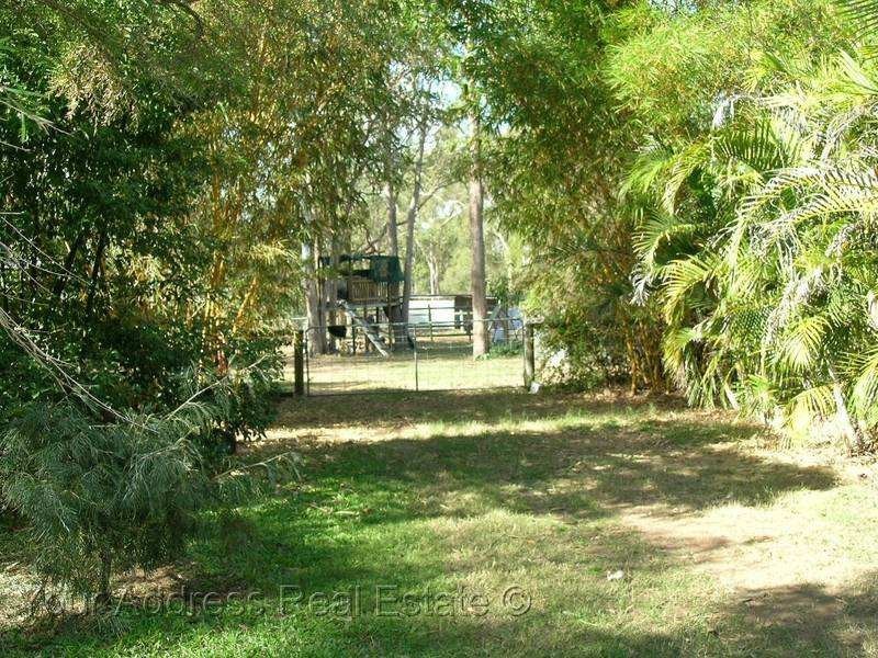 56 Smith Road, Park Ridge South QLD 4125