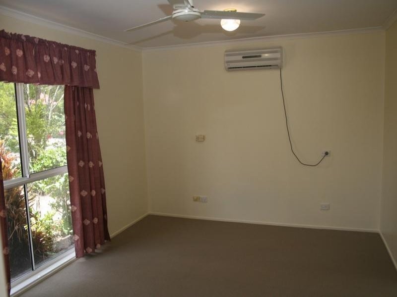 61 Federation Drive, Hillcrest QLD 4118