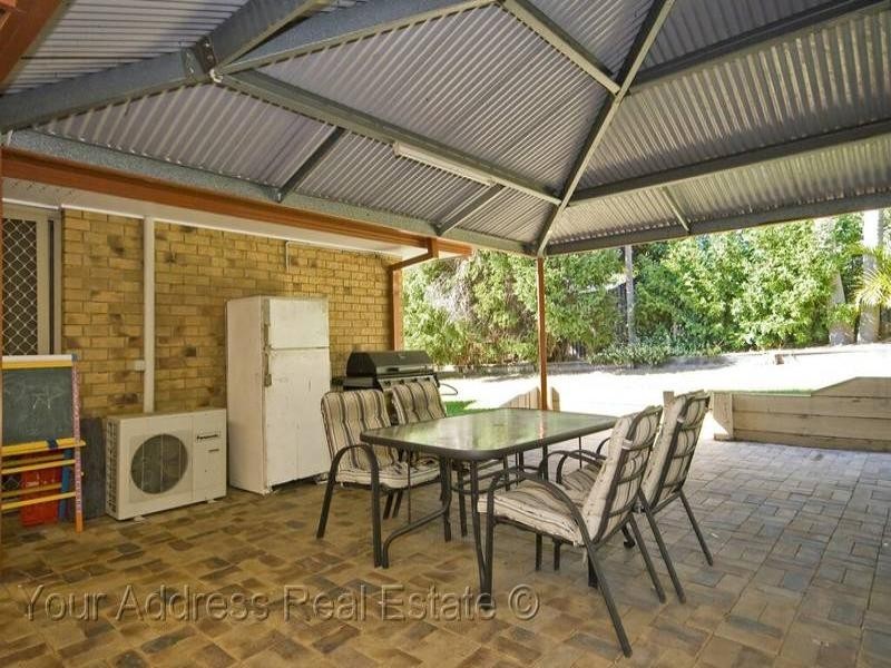 16 Karingal Court, Boronia Heights QLD 4124