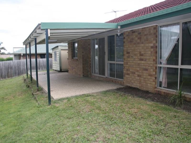 20 Bottlebrush Drive, Regents Park QLD 4118