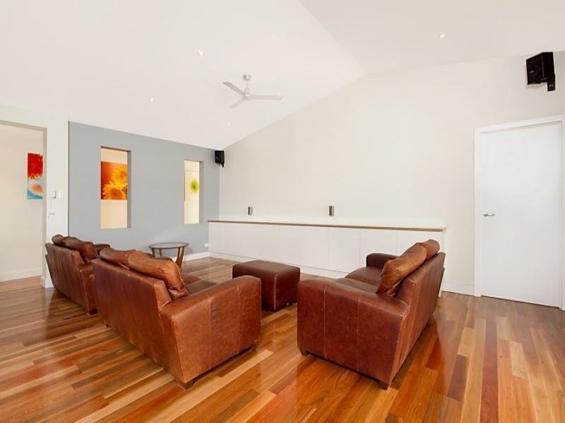 16 Dianella Court, New Beith QLD 4124