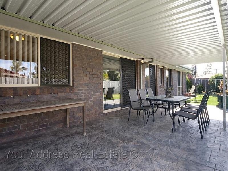 110 Bottlebrush Drive, Regents Park QLD 4118