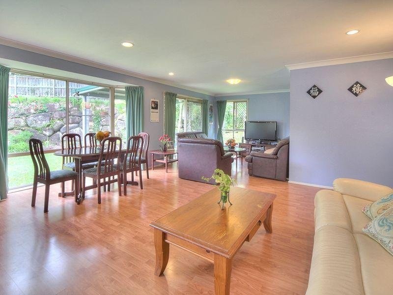 5 O’Neill Court, Calamvale QLD 4116