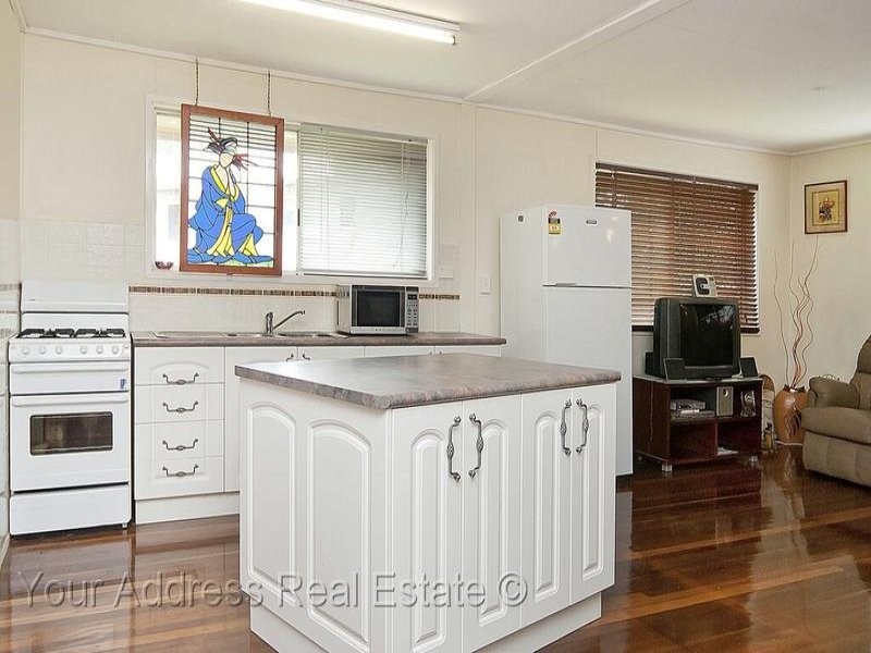 18 Modillion St, Woodridge QLD 4114