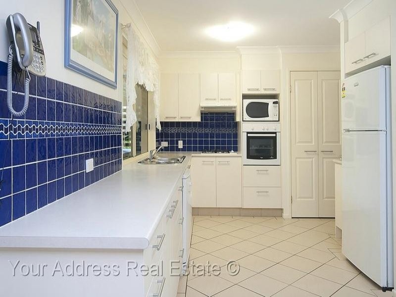 32 Brown Beech Crescent, Jimboomba QLD 4280