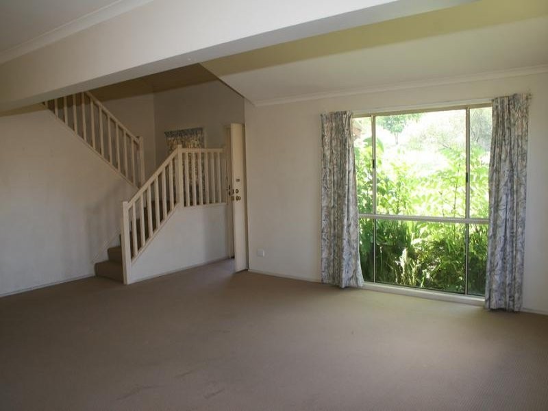 6 Cocas Street, Regents Park QLD 4118
