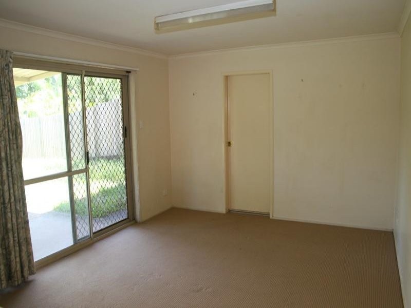 6 Cocas Street, Regents Park QLD 4118