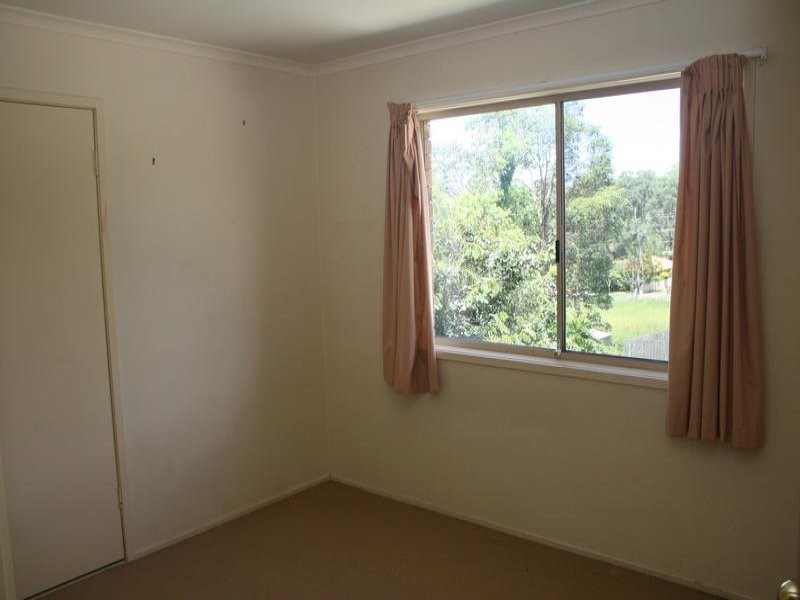 6 Cocas Street, Regents Park QLD 4118